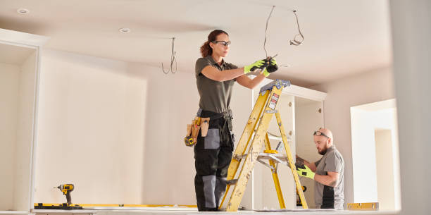 Best Home Electrical Repair  in Strathmore, CA